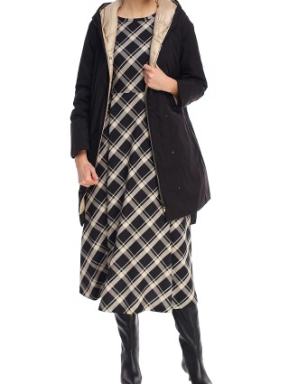 Чорна сукня WEEKEND MAX MARA : фото 1 - Invogue